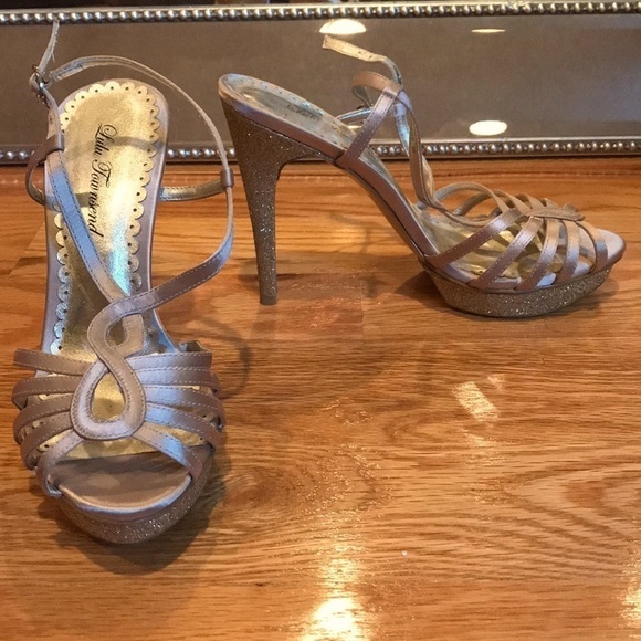 Lulu Townsend Gold Glitter Heeled Platform Strappy Sandals Size 9 - Picture 1 of 4